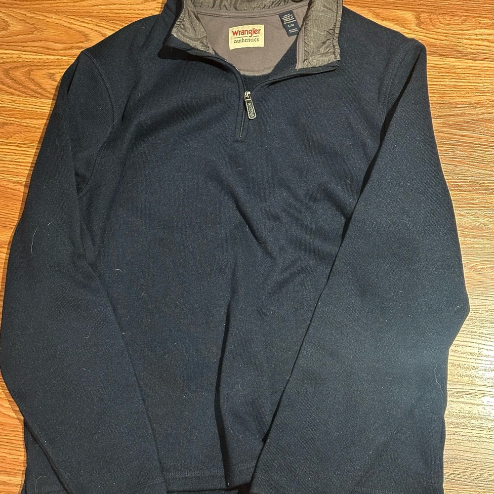 Wrangler Men's Black Sweater